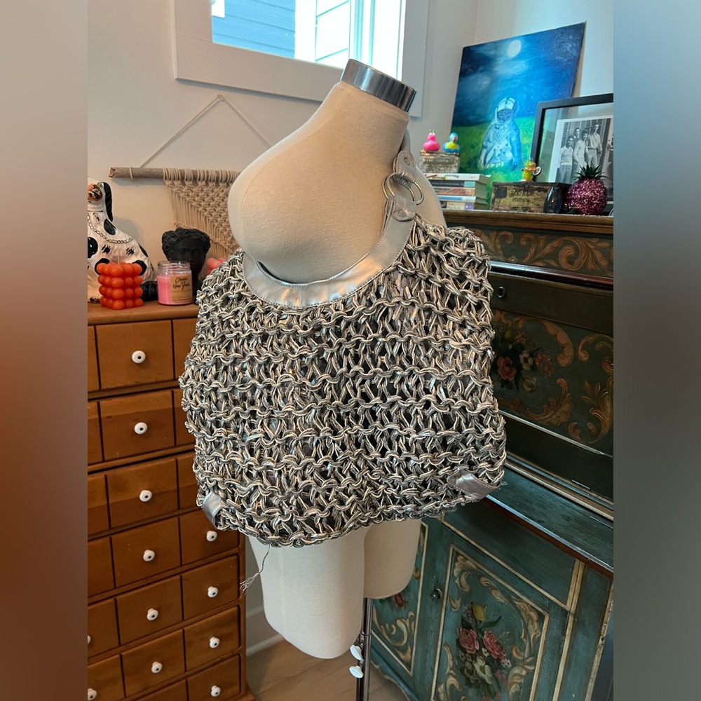 Silver woven hobo